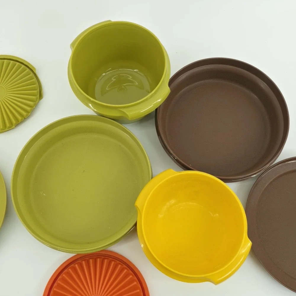 Tupperware Containers Lot Of 4 Harvest Colors Servalier,  Serve N Seal Vintage